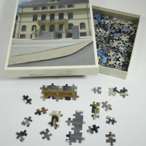 Puzzle 500 Teile Motiv Außenansicht des Deutschen Uhrenmuseums Glashütte