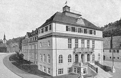 Gebäude nach Erweiterung 1923
