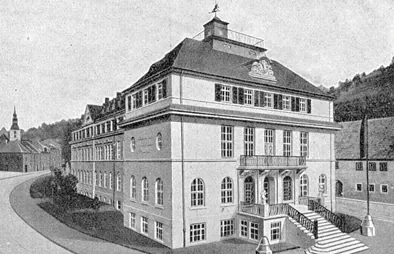 Gebäude nach Erweiterung 1923